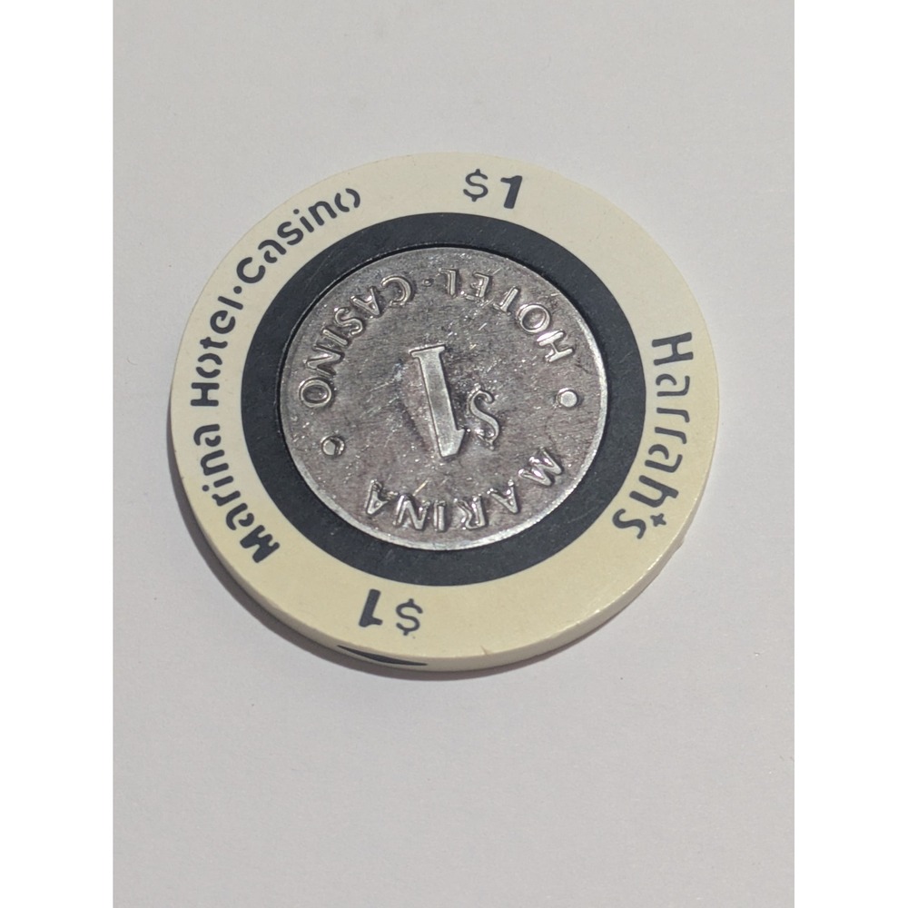 Vintage Harrahs Marina Hotel Casino Atlantic City $1 Gaming Token Chip
